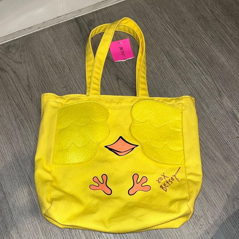 Betsey Johnson Sitting Chick Peek A Boo Yellow Cotton Tote Book Bag NEW W TAG